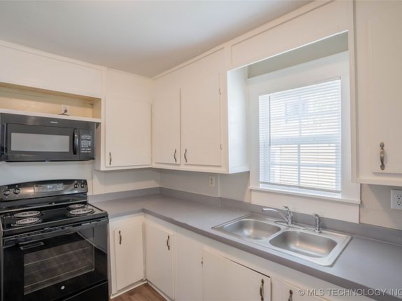 4th image of 847 N Birmingham Pl