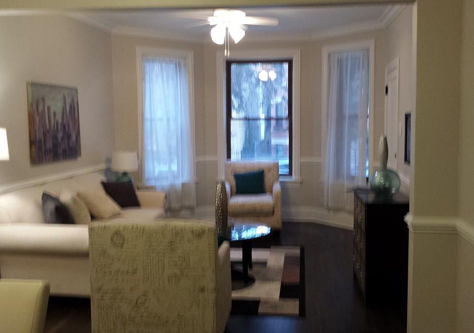 1st image of 4715 N Rockwell St #2