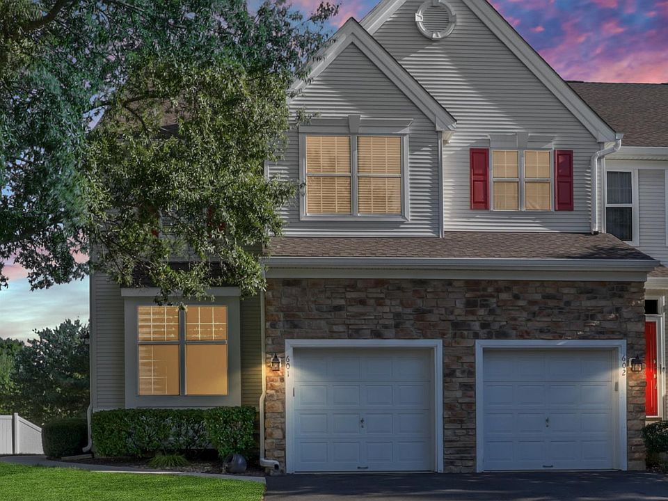 1st image of 601 Yarrow Cir