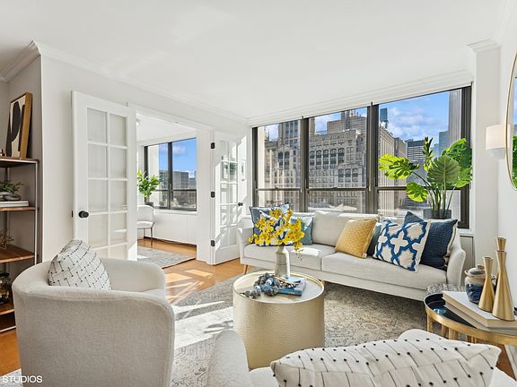 3rd image of 222 E Pearson St APT 1004