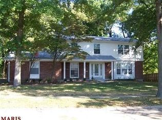 14535 Marmont Dr, Chesterfield, MO 63017