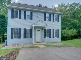 8346 Lincoln Dr, Jessup, MD 20794