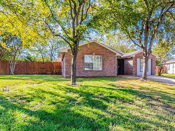 2nd image of 1508 Los Pinos Ct