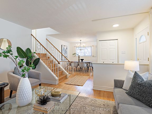5th image of 33 Roanoke Rd