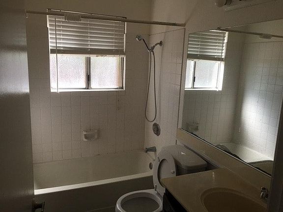 4th image of 1228 Garaventa Way