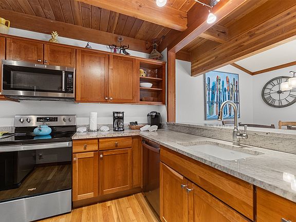 3rd image of 500 Tennis Club Road UNIT 1327