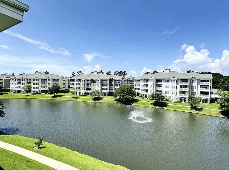 4827 Magnolia Lake Dr #404 — Photo 8