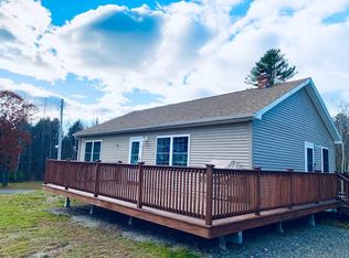 996 Medford Center Rd, Milo, ME 04463