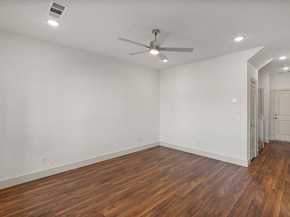 4th image of 508 E Kimball St Unit 2
