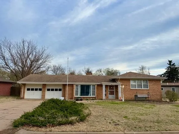 718 E Wilson St, Salina, KS 67401