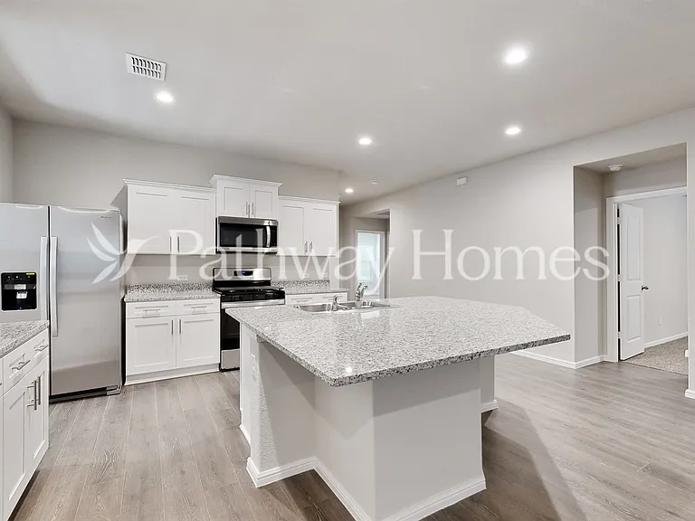1617 Gatesville Ct — Photo 12