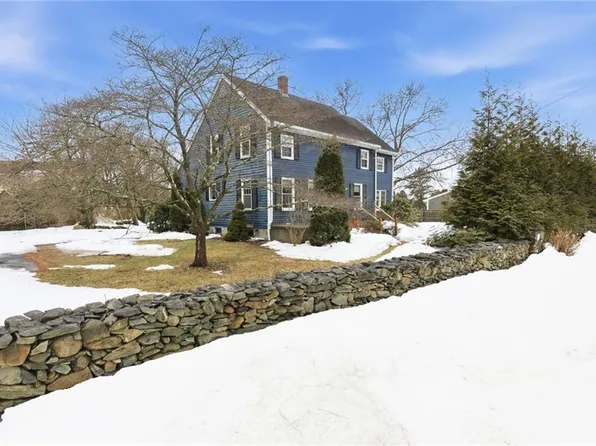 179 Schoolhouse Rd, Warren, RI 02885