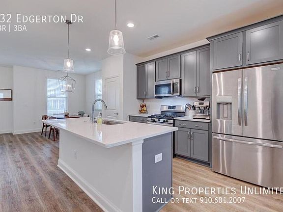 2nd image of 832 Edgerton Dr