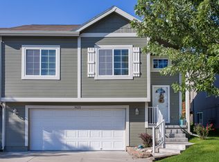 14228 Huntington Ave, Omaha, NE 68164