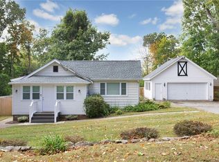 12 Batavia Rd, Patterson, NY 12563