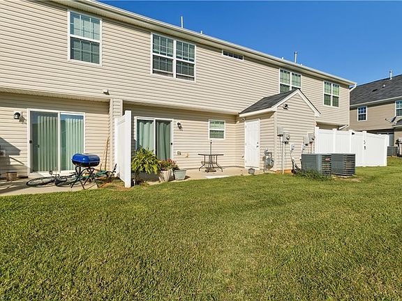 5th image of 7349 Colleen Park Dr