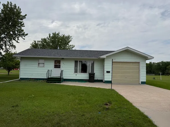 311 S Wilder St, Tripp, SD 57376