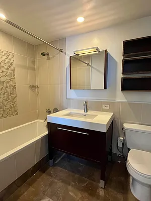 Rented by RELO REDAC INC. | media 8