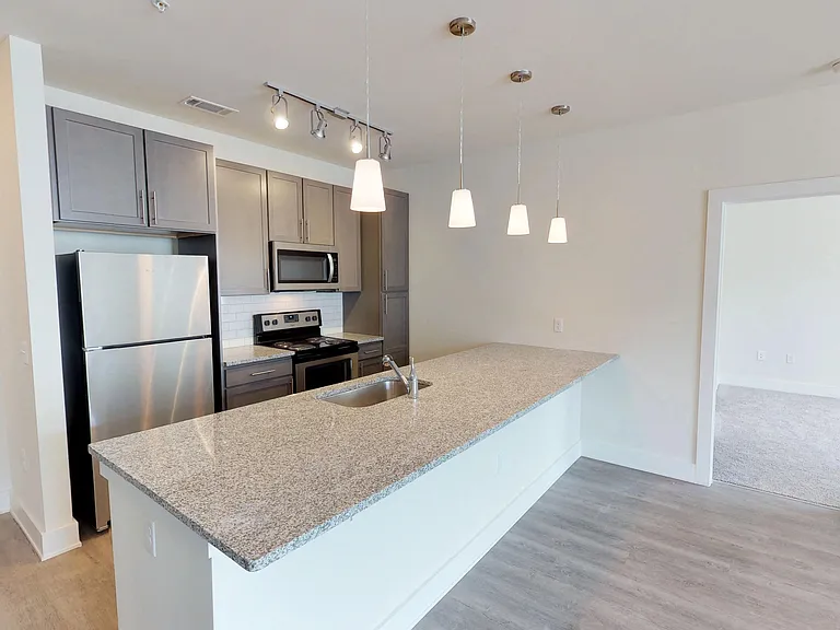 The Kirkwood Apartments at Edgewood — Photo 31