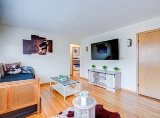 2434 N 78th Ave #2E, Elmwood Park, IL 60707