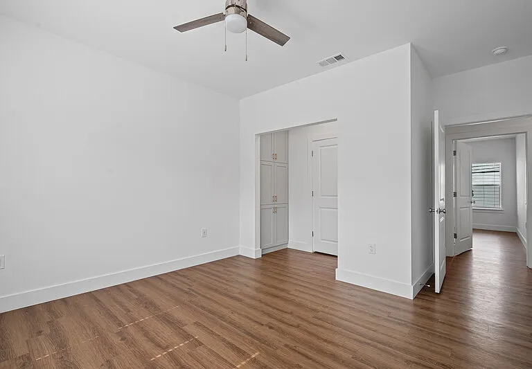 3146 Lubbock Ave — Photo 8