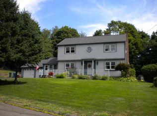 14 Spruce Glen Ter, Wallingford, CT 06492