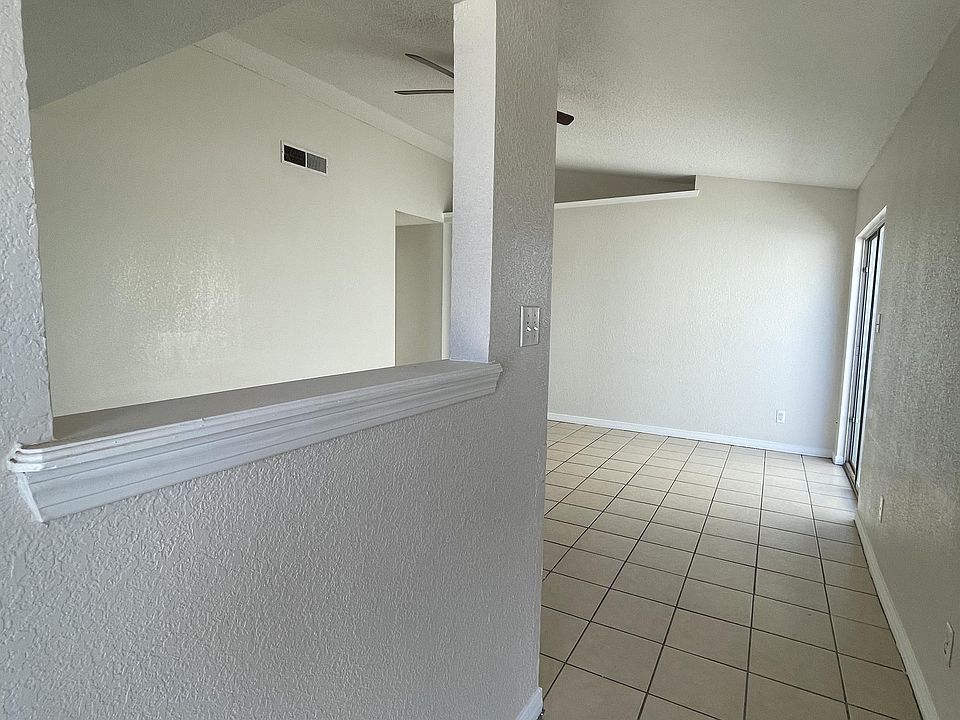 1st image of 12116 Road House Dr