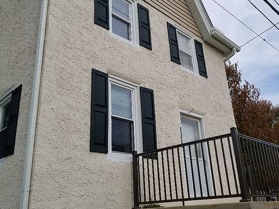 2nd image of 1037 W Lincoln Hwy #1037