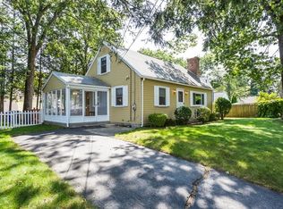 11 Pine Hill Rd, Springfield, MA 01118