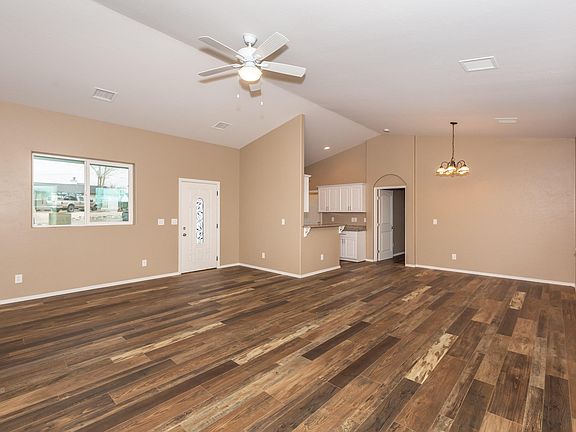 4th image of 4486 N Phillip Dr