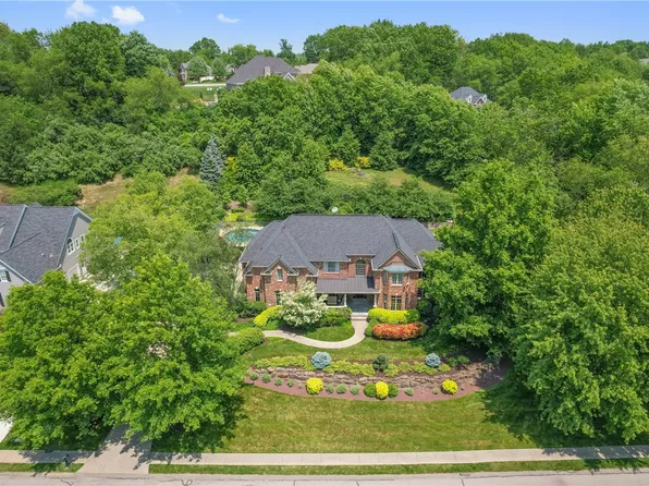 1797 Constitution Blvd, Valencia, PA 16059