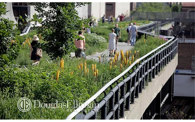 Rented by Douglas Elliman | media 35