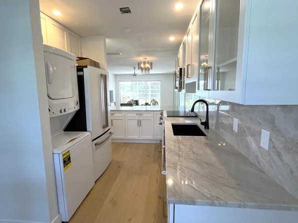1030 Silk Oak Ter, Delray Beach, FL