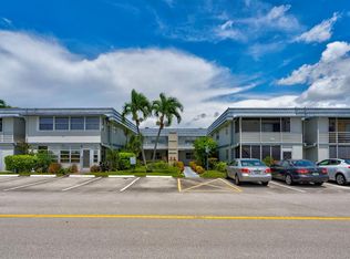 300 Tuscany Ln #F, Delray Beach, FL 33446