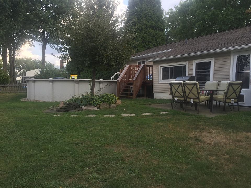 1st image of 1365 Whitehall Dr