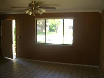 2nd image of 1436 Dexter Dr N