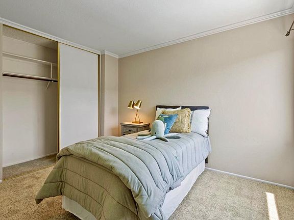 3rd image of 316 N El Camino Real #416