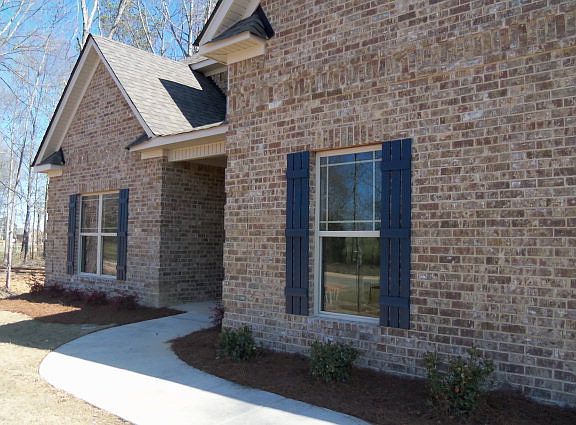 5th image of 49 Sweetwater Park Dr