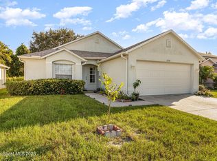 2350 Hidden Pine Ln NE, Palm Bay, FL 32905