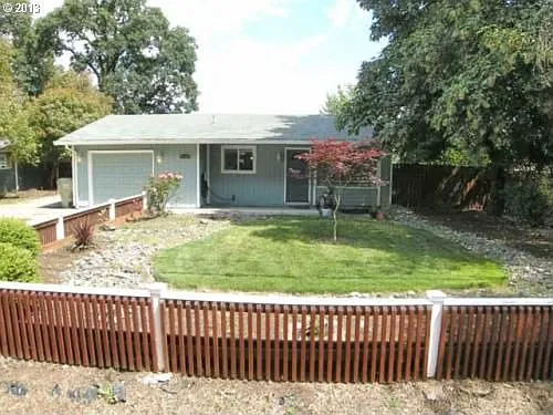 20185 SW Rock Rd photo 1