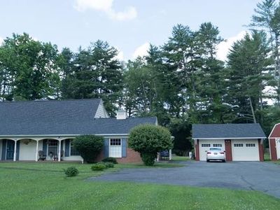 379 Edgewater Dr, Cedar Bluff, VA, 24609