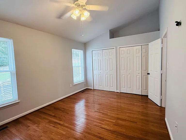 13042 Hunterbrook Dr — Photo 10