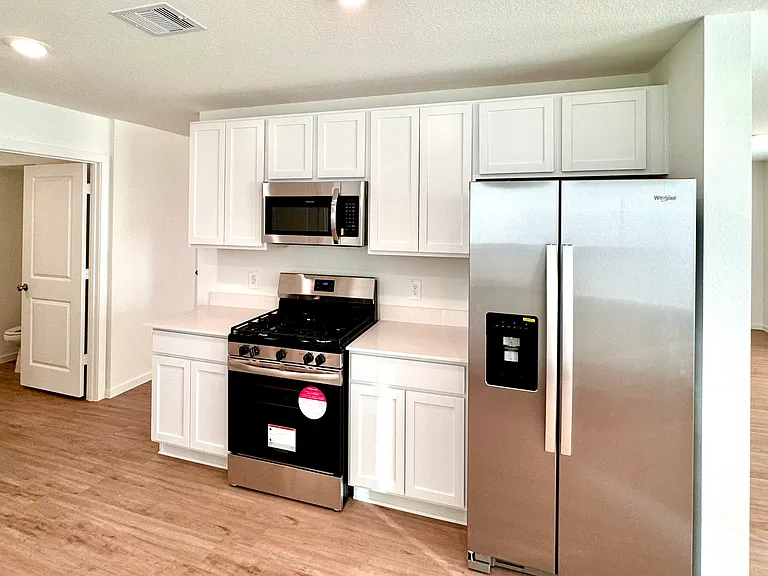 1553 San Sebastien Dr — Photo 6