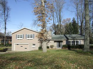 23100 Hilliard Blvd, Westlake, OH