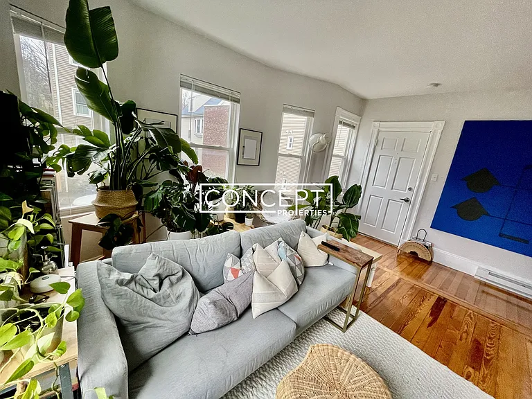 7 Smythe St #A — Photo 9