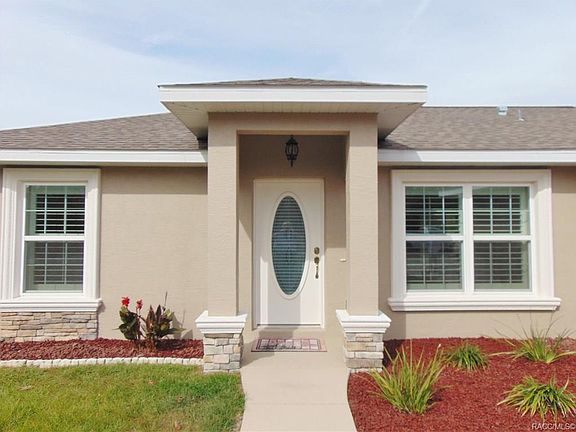 3rd image of 6664 N Waterman Dr