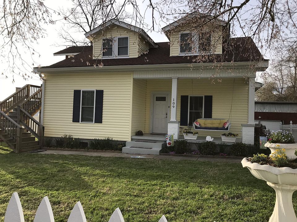 1st image of 109 Lowe St