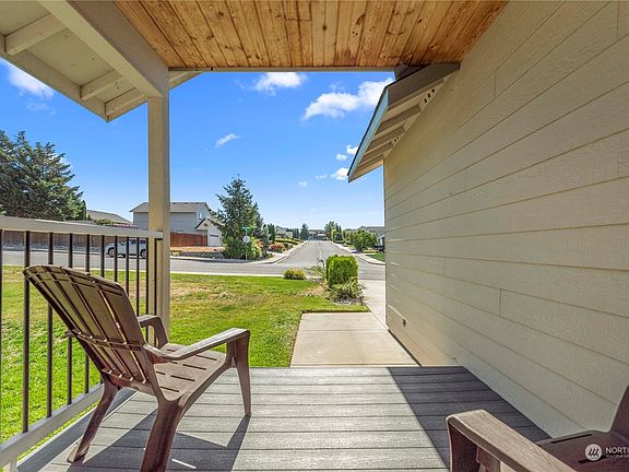 2nd image of 1304 Wheatridge Drive