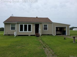 5580 Hollow Corners Rd, Dryden, MI 48428