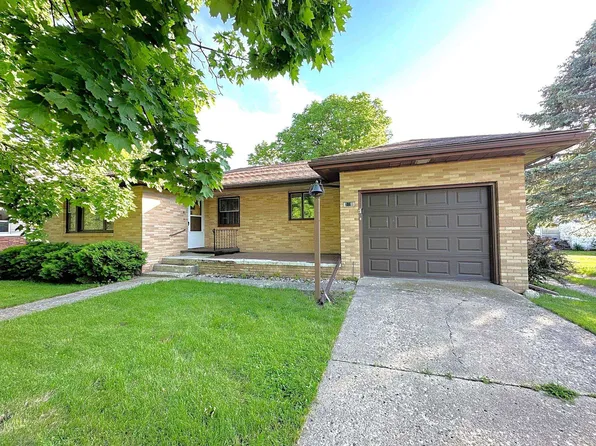 119 S 2nd St, Ringsted, IA 50578